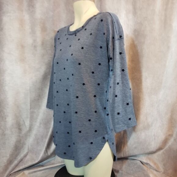 Bobeau Blue Flocked Star Top Size Small - Picture 4 of 8